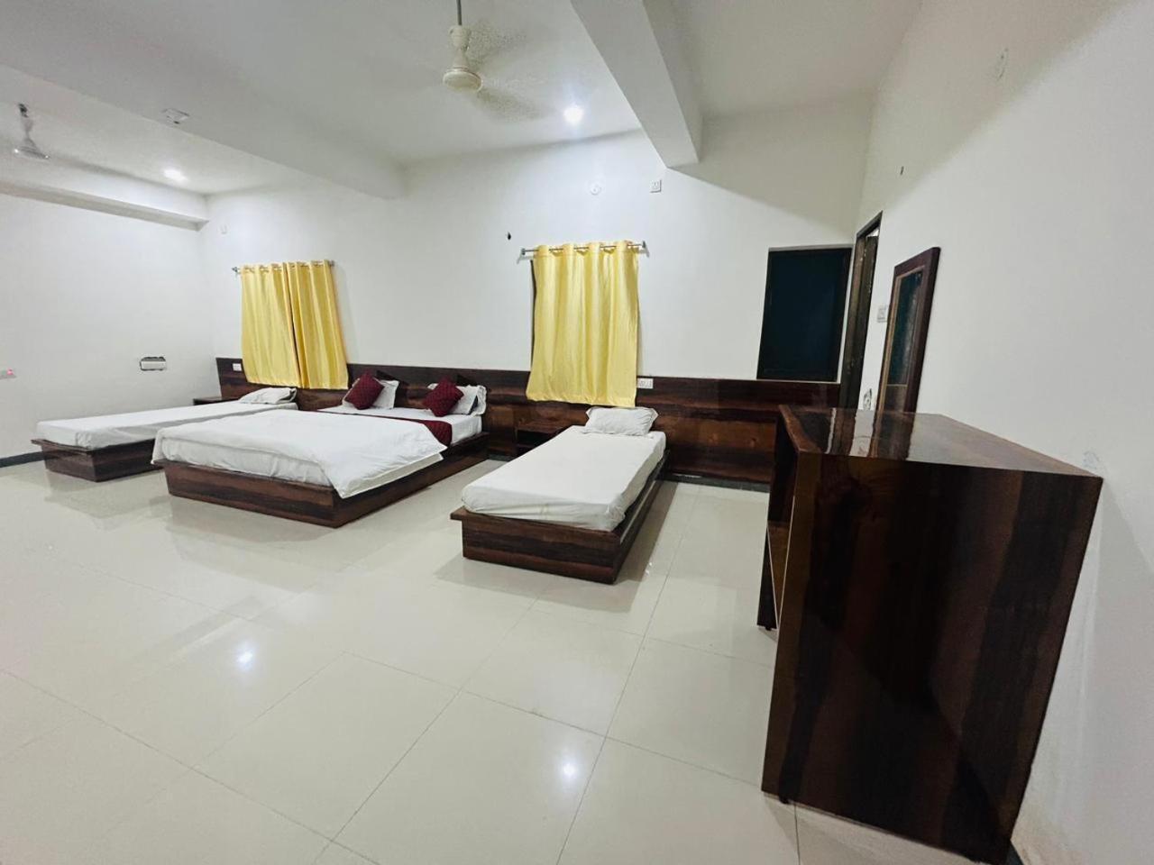 Hotel Maurya Vihar Bodhgaya Exterior photo