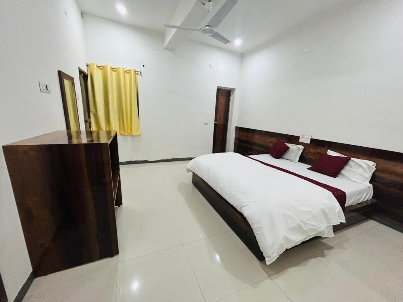 Hotel Maurya Vihar Bodhgaya Exterior photo