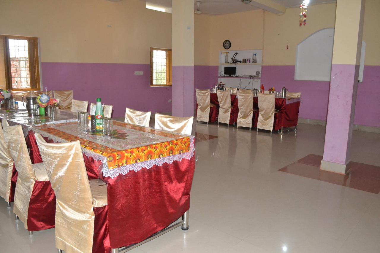 Hotel Maurya Vihar Bodhgaya Exterior photo